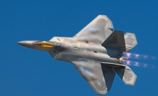 全球首款六代機即將問世，一舉領(lǐng)先世界10年，無人駕駛戰(zhàn)機成現(xiàn)實2.png